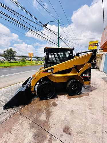 Minicargador Caterpillar 252B facturado 